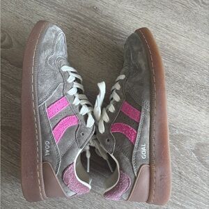 Coolway goal sneaker- Brown Earth size 7